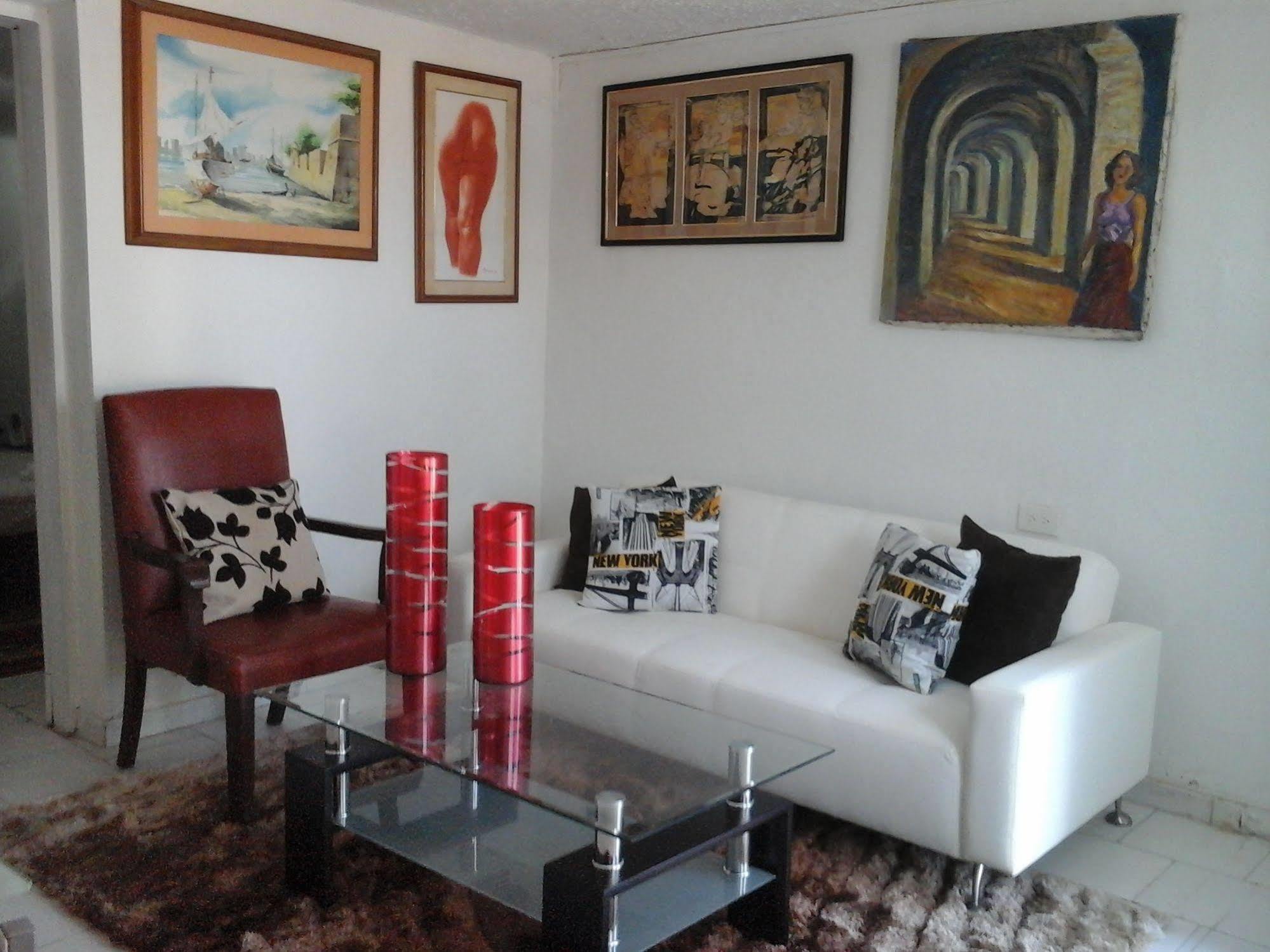 B&B Grand Royal Inn Barranquilla  Luaran gambar